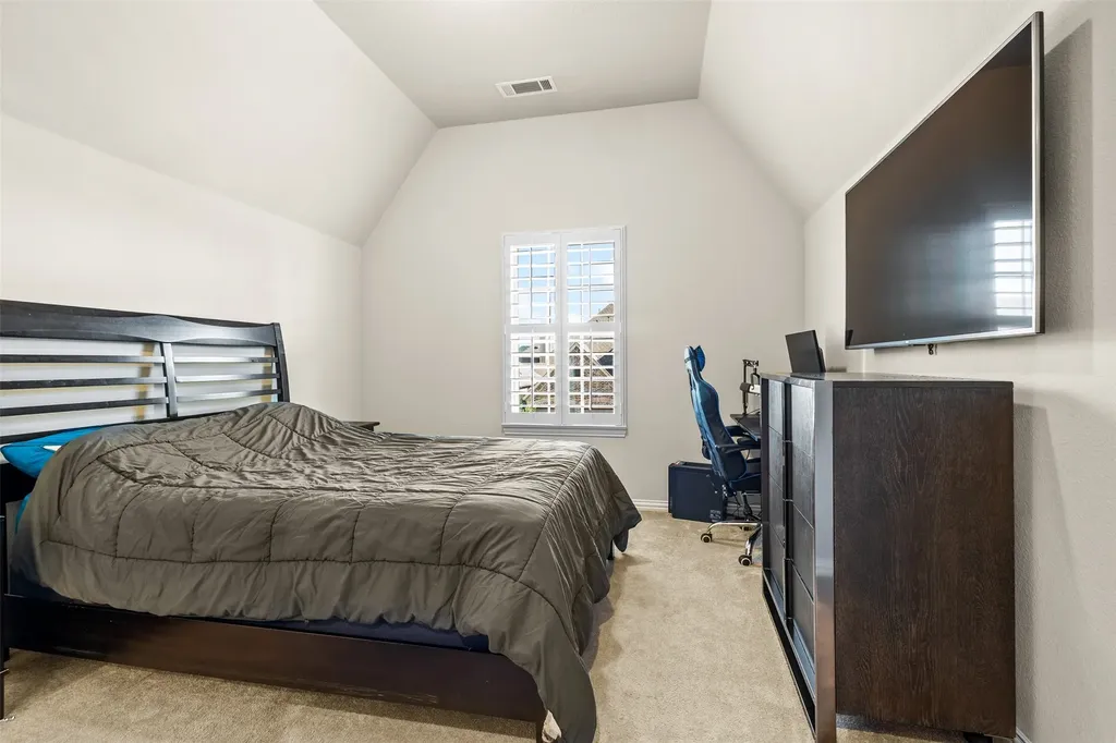 3016 Little Mill The Colony TX 75056