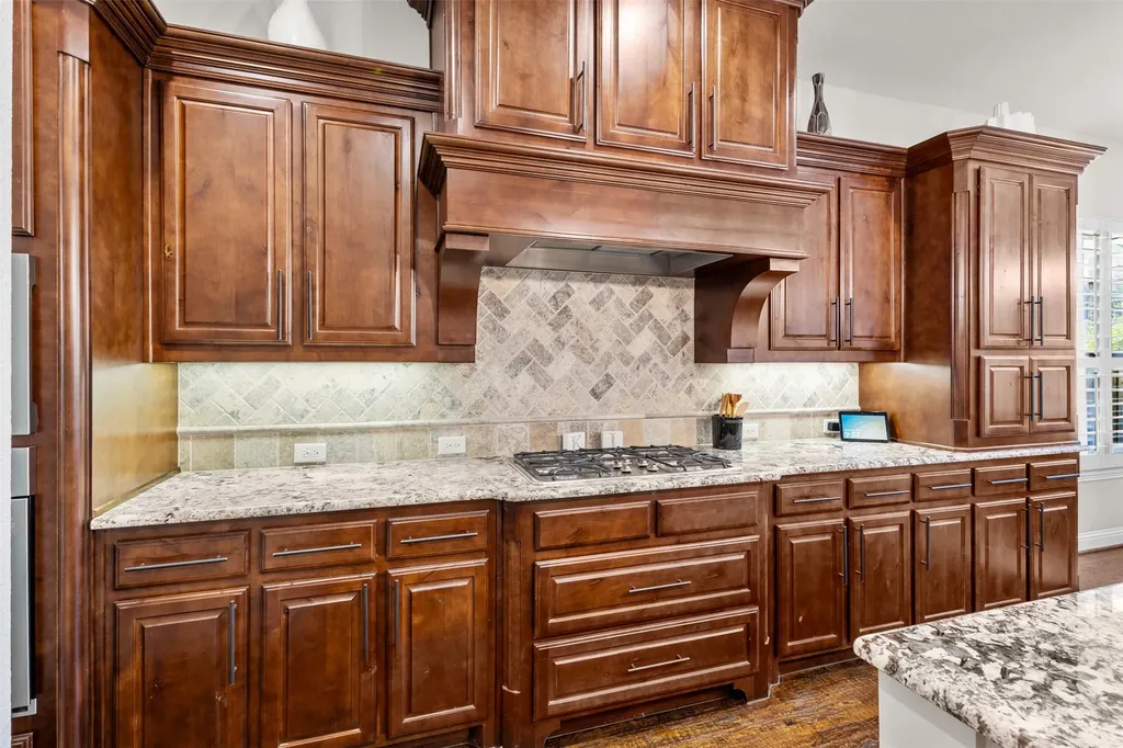 3016 Little Mill The Colony TX 75056