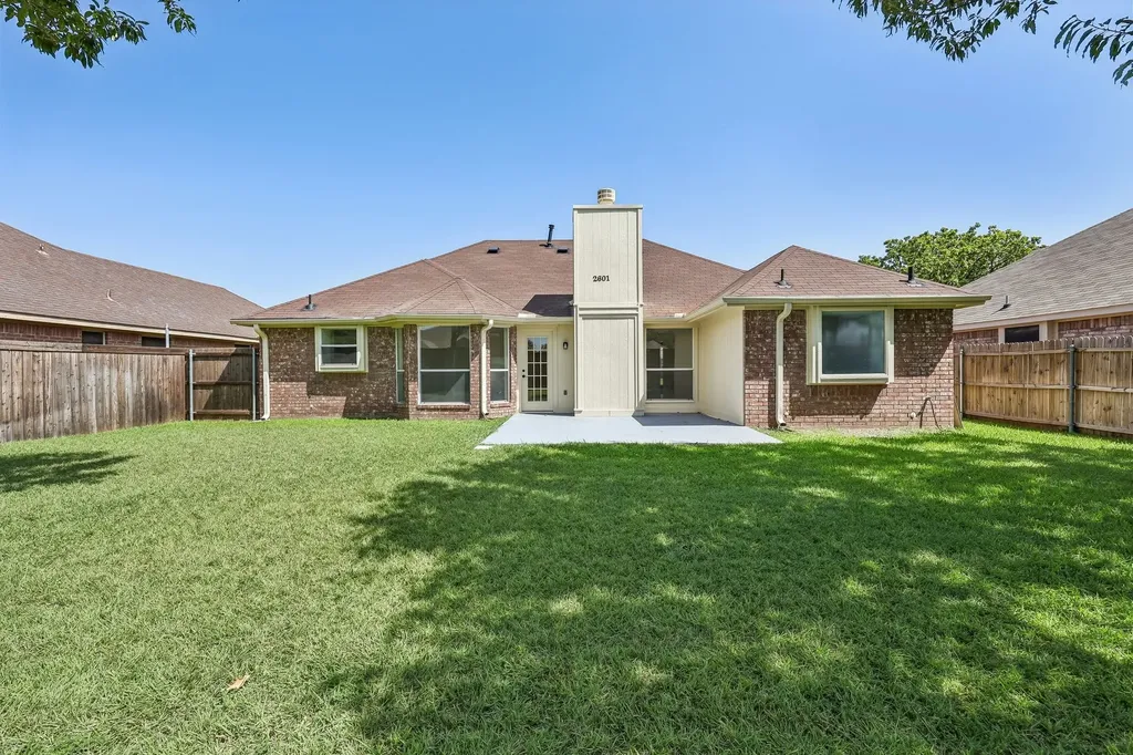 2601 Dandelion Lane Rowlett TX 75089