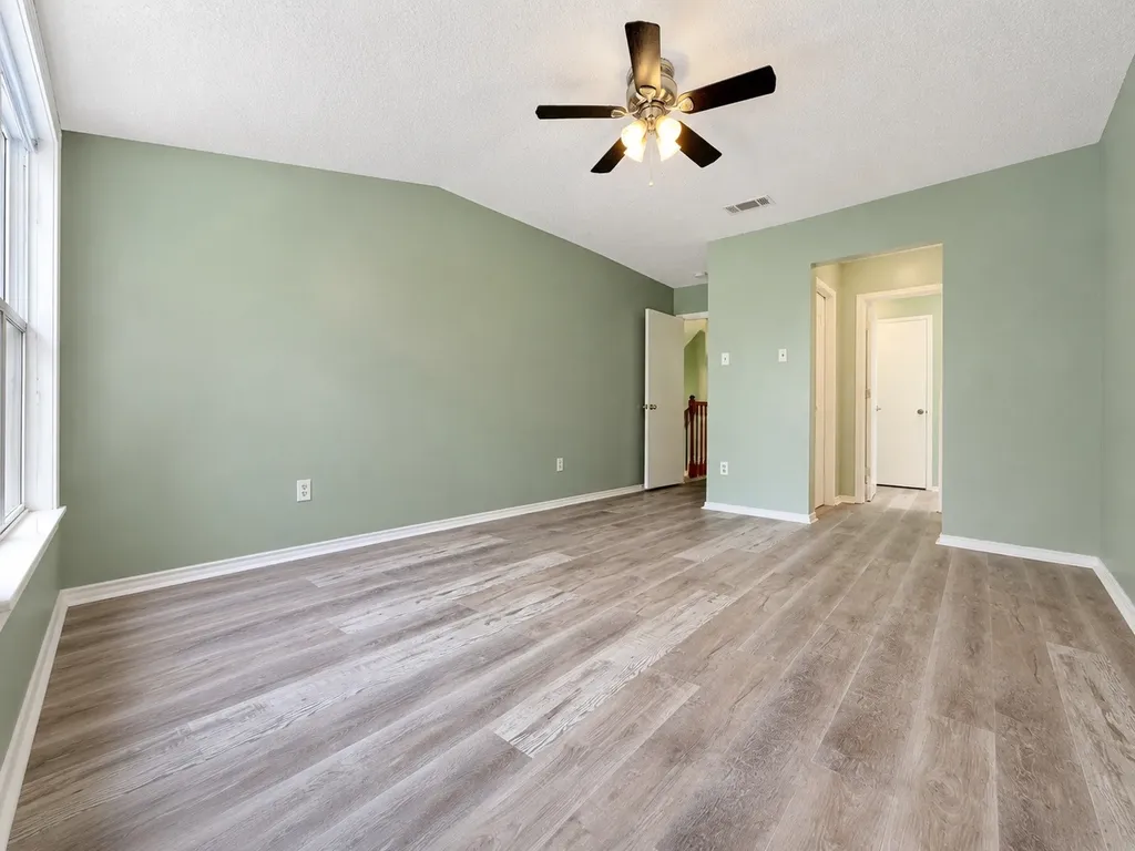 4432 Hulen Circle W Fort Worth TX 76133