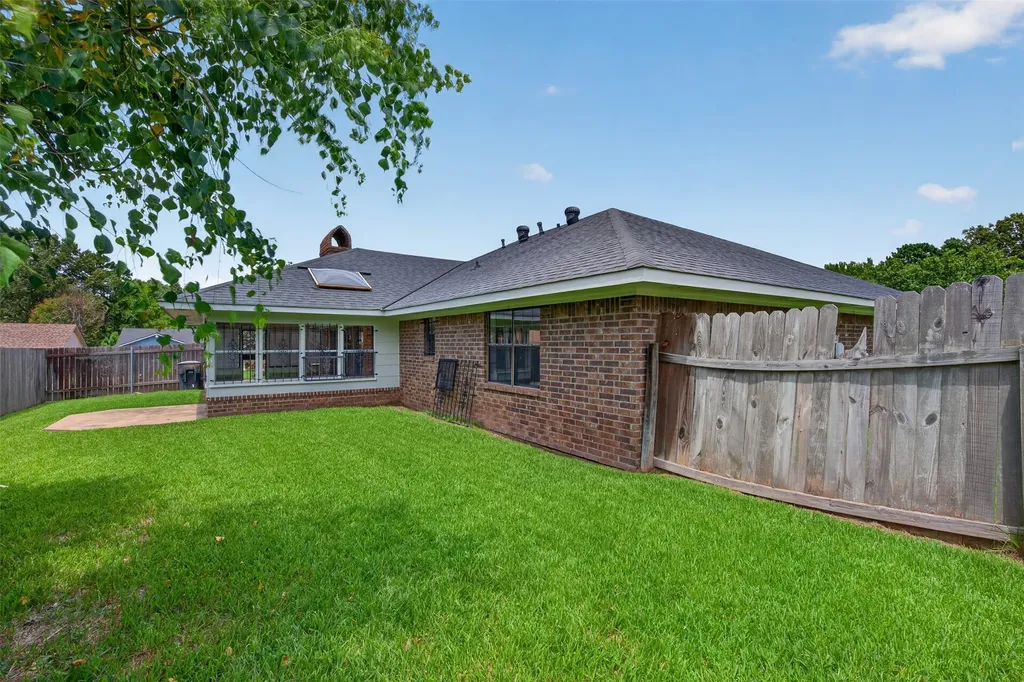 6301 Kenwood Drive Shreveport LA 71119