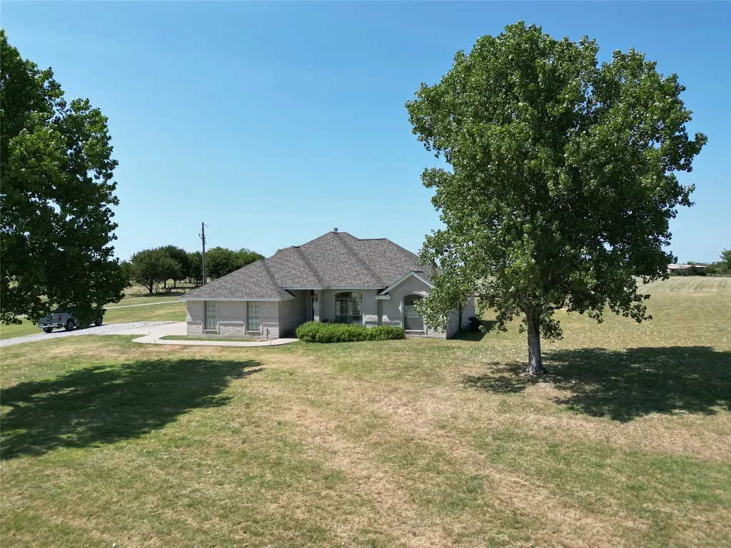 340 Red Baron Drive Rhome TX 76078