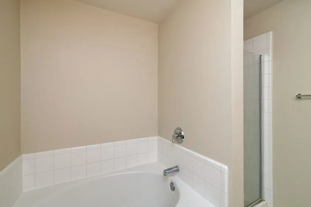 1514 Cover Drive Dallas TX 75241