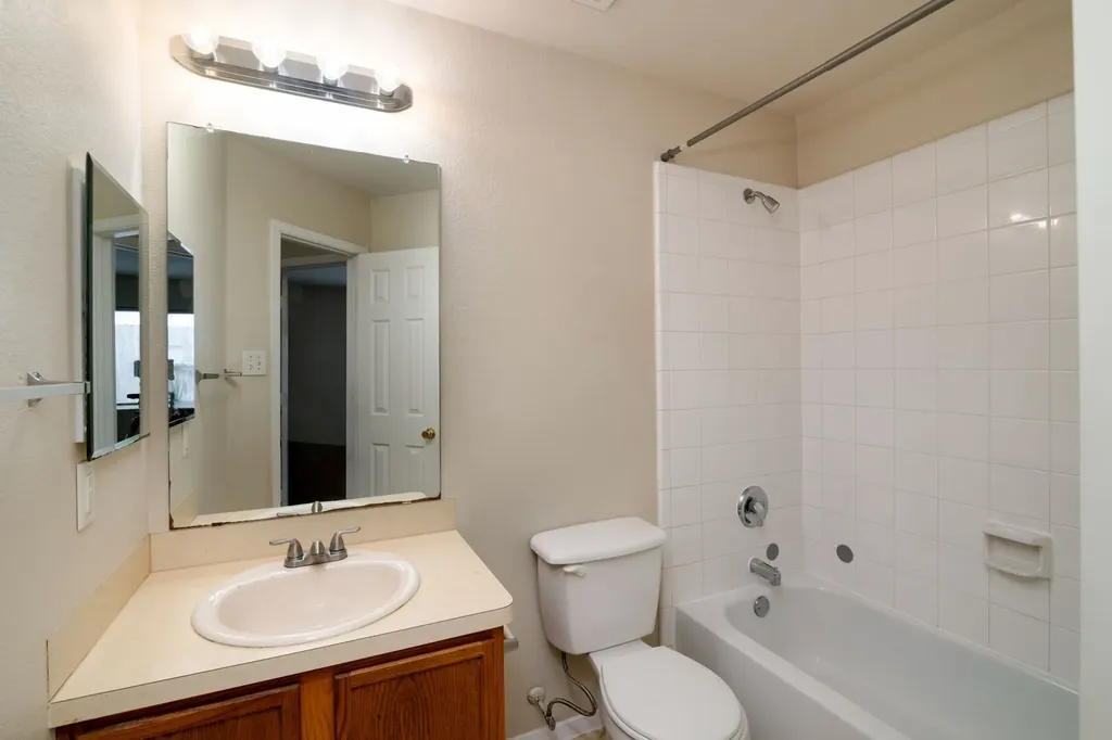 1514 Cover Drive Dallas TX 75241