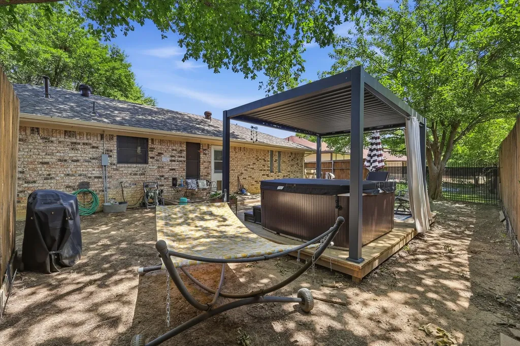 3213 Brooke Street Denton TX 76207