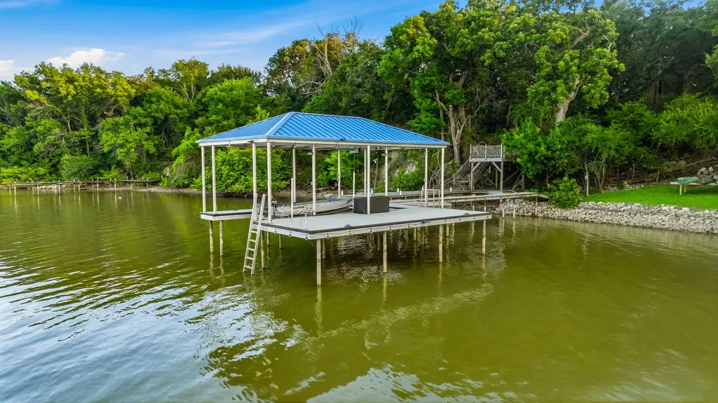 7250 Briar Road Azle TX 76020
