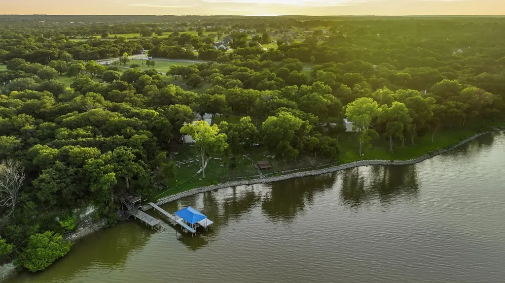 7250 Briar Road Azle TX 76020