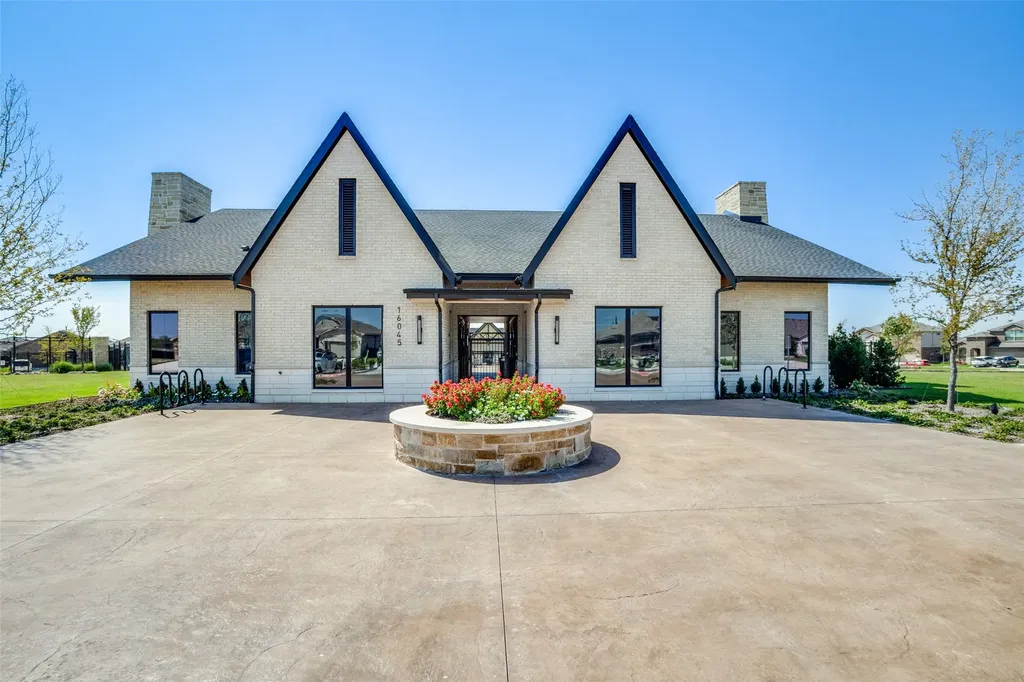 15957 Charing Cross Drive Fort Worth TX 76247