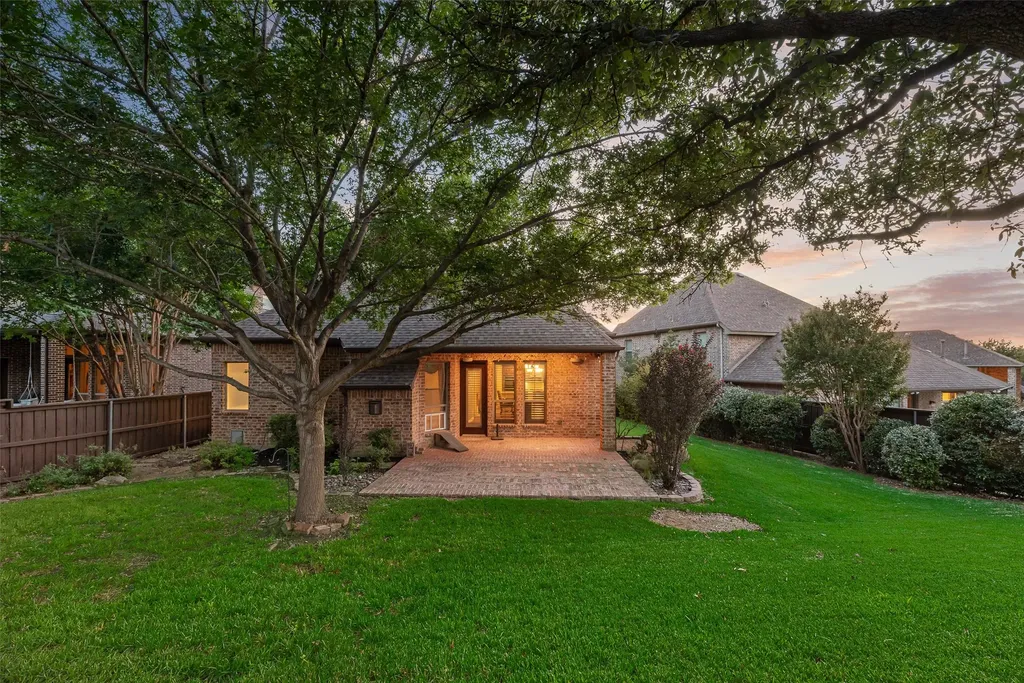 4020 E Hill Drive Irving TX 75038