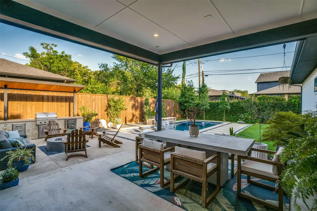 3766 Manana Drive Dallas TX 75220