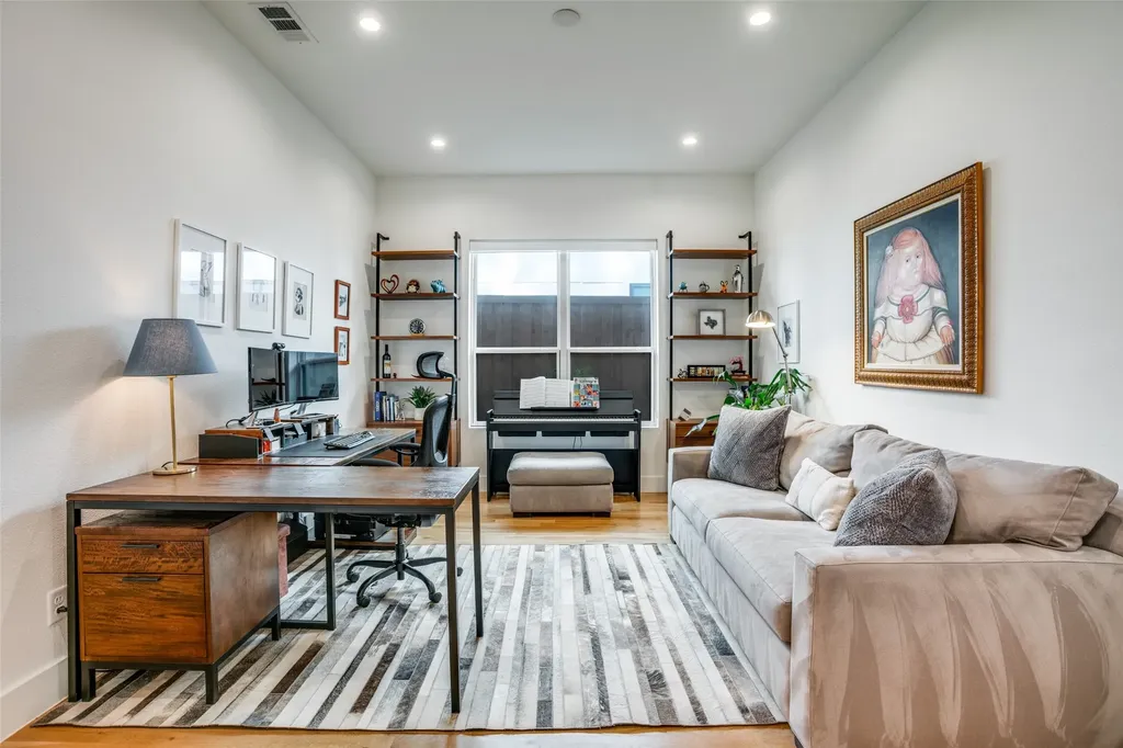 3766 Manana Drive Dallas TX 75220