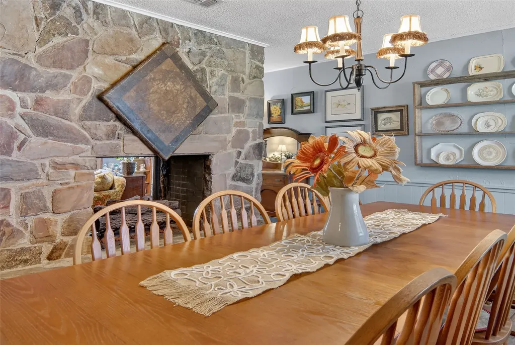1706 Goodwin Drive Mineral Wells TX 76067
