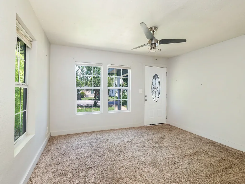 1805 7th Street Brownwood TX 76801