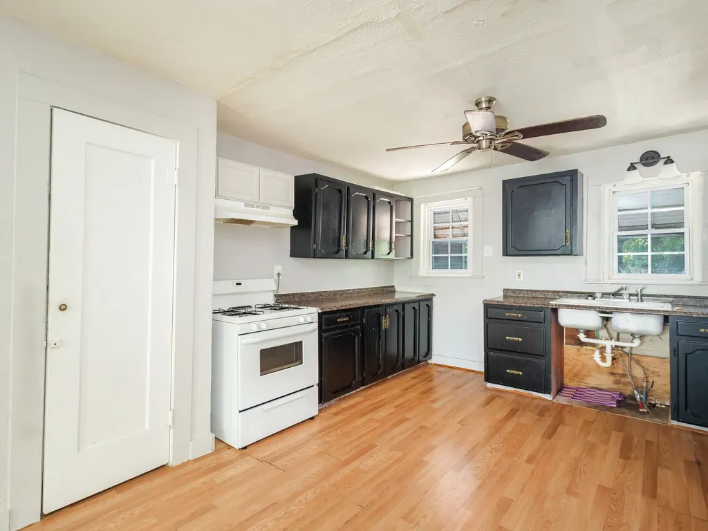 1805 7th Street Brownwood TX 76801