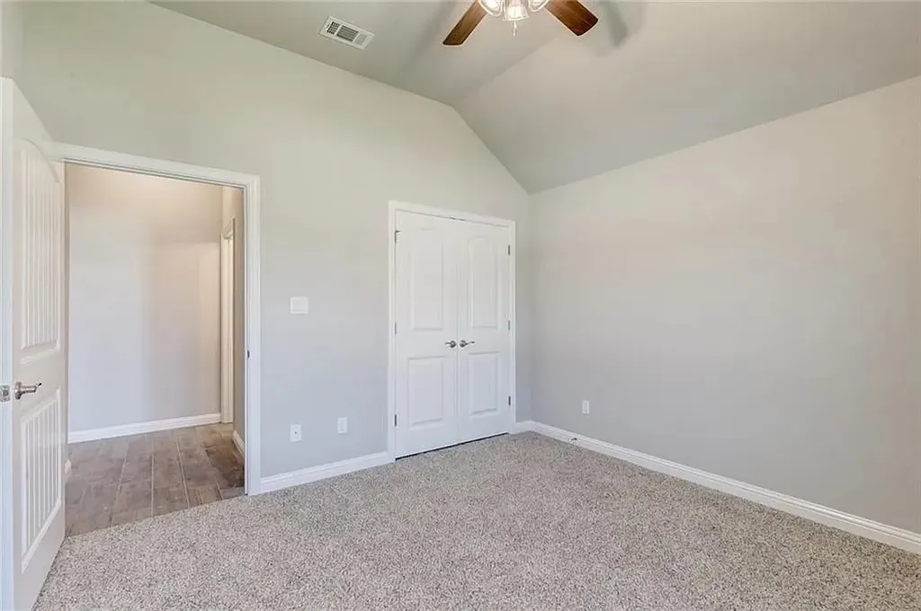 3050 Meandering Way Granbury TX 76049
