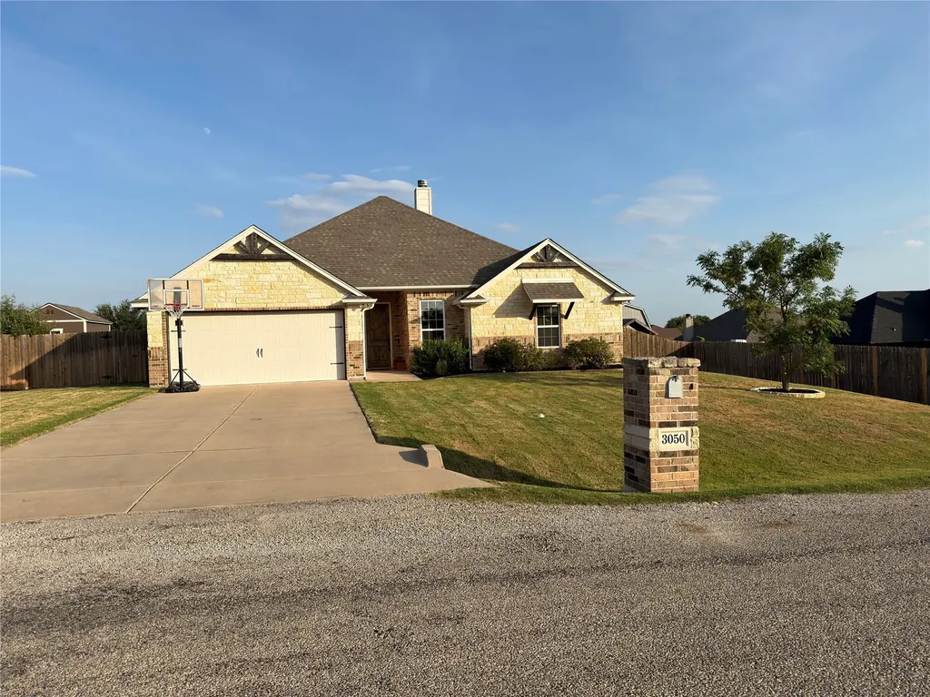 3050 Meandering Way Granbury TX 76049