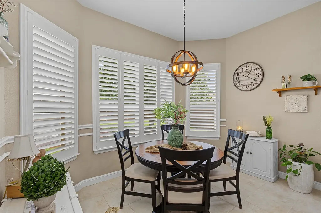 2821 Willow Ridge Circle Granbury TX 76049