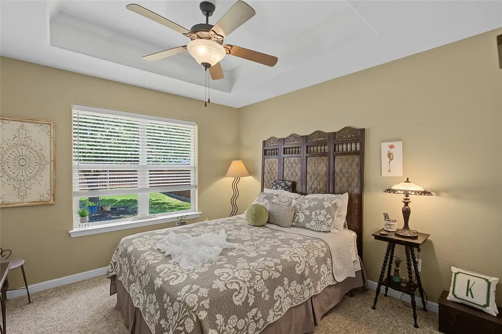 2821 Willow Ridge Circle Granbury TX 76049