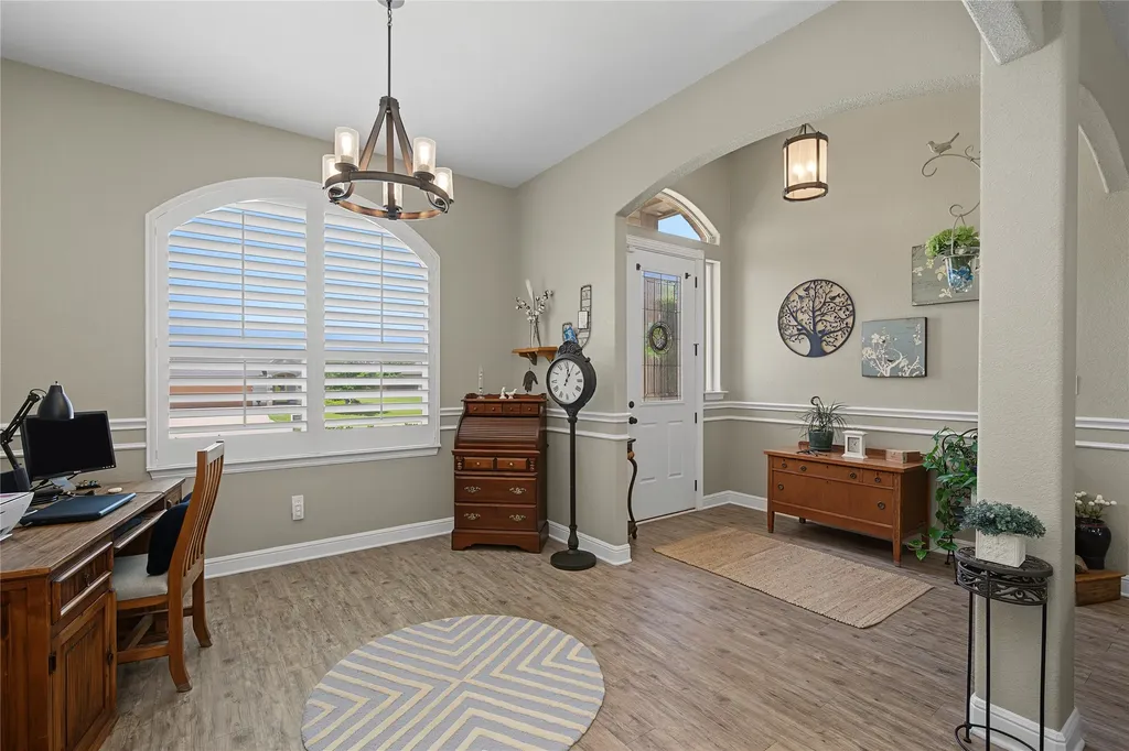 2821 Willow Ridge Circle Granbury TX 76049