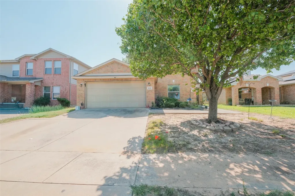 1616 Wind Star Way Fort Worth TX 76108