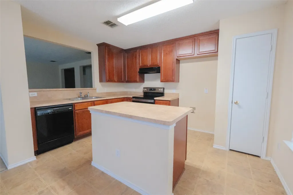 1616 Wind Star Way Fort Worth TX 76108