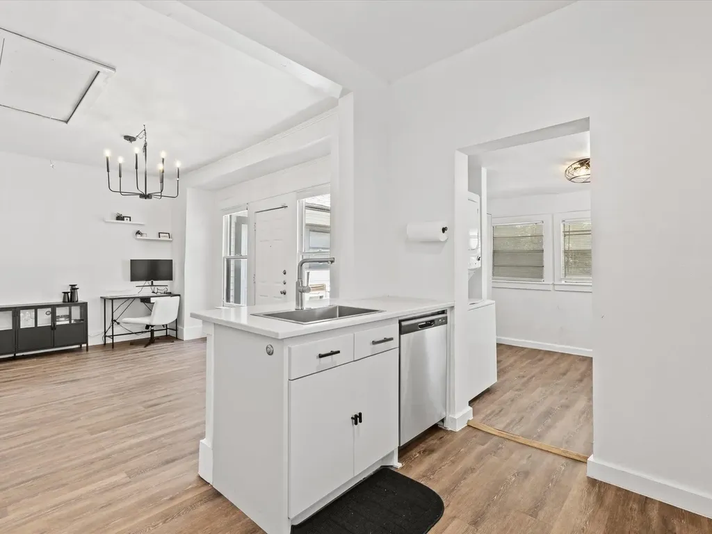 5617 Victor Street Dallas TX 75214