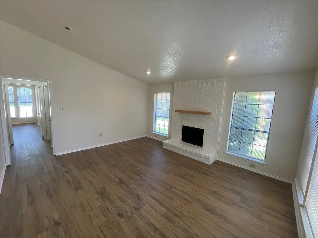 3149 Tudor Lane Irving TX 75060