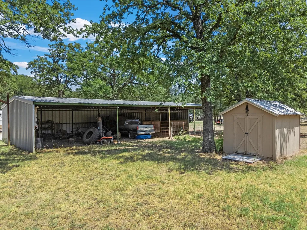 1047 Fort Hill Road Waco TX 76705