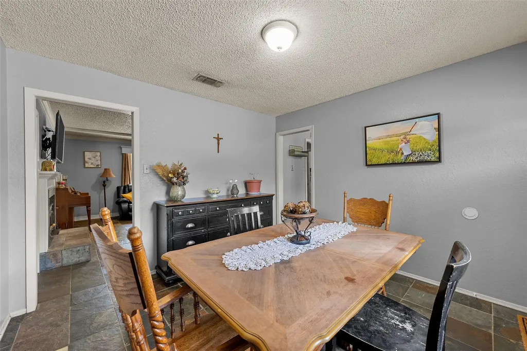1047 Fort Hill Road Waco TX 76705