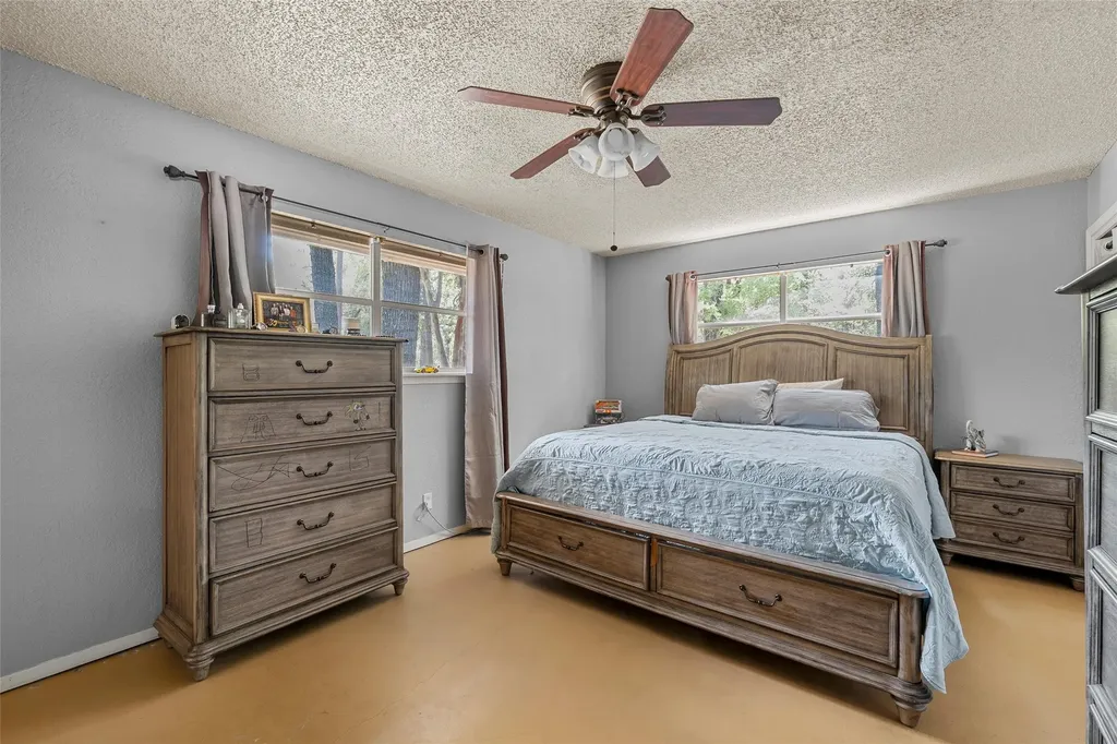 1047 Fort Hill Road Waco TX 76705