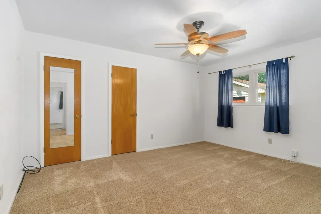 401 S Beverly Street Crowley TX 76036