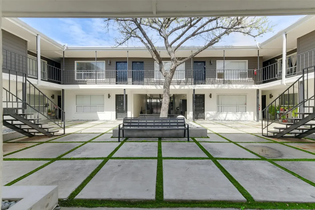 2808 Throckmorton Street Dallas TX 75219
