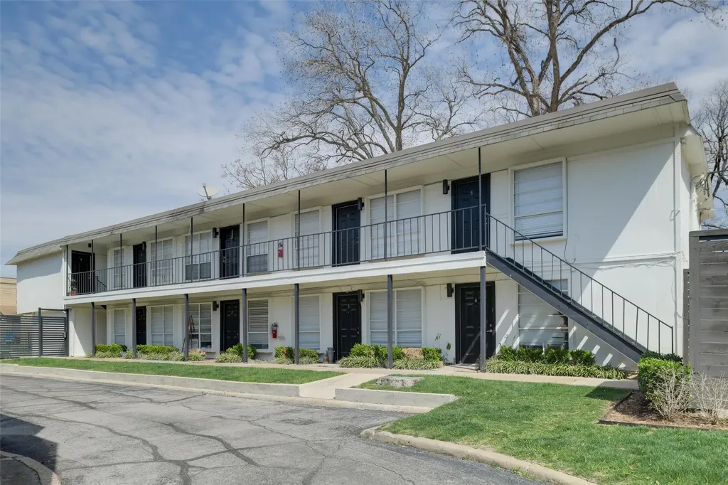 2808 Throckmorton Street Dallas TX 75219