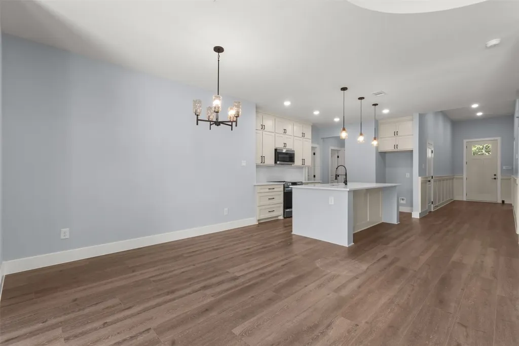 2618 Seevers Avenue Dallas TX 75216