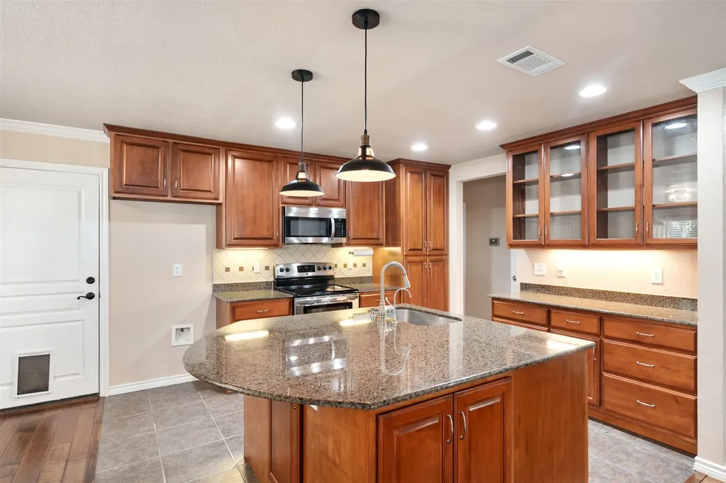 176 Seaside Drive Gun Barrel City TX 75156