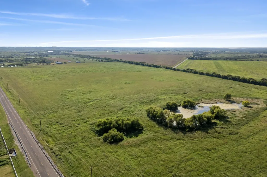 Lot 2 Fm-879 Ennis TX 75152