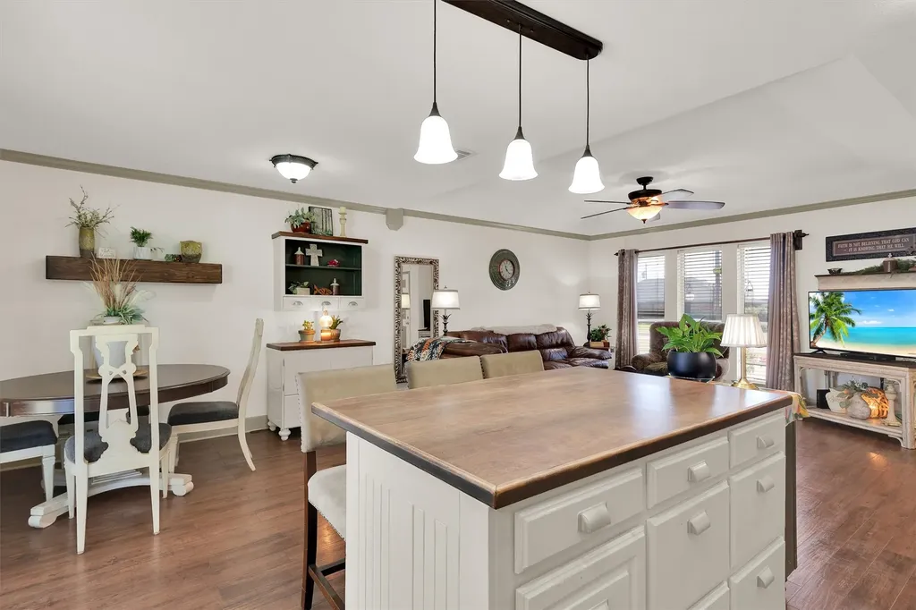 3118 Richelieu Drive Sherman TX 75090