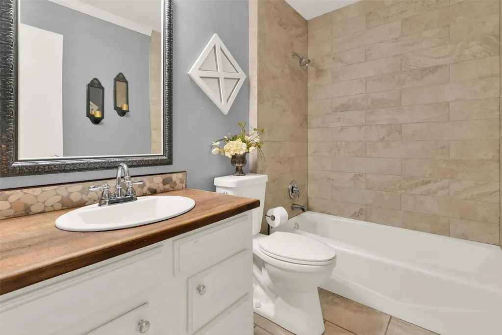 3118 Richelieu Drive Sherman TX 75090