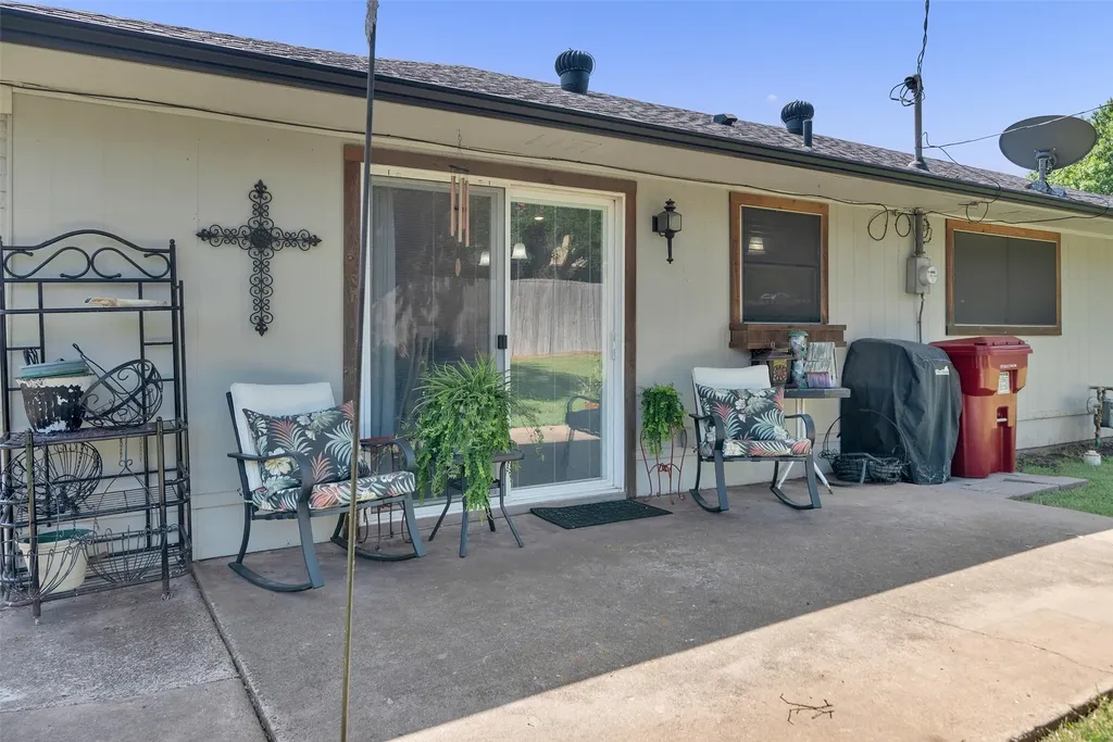 3118 Richelieu Drive Sherman TX 75090