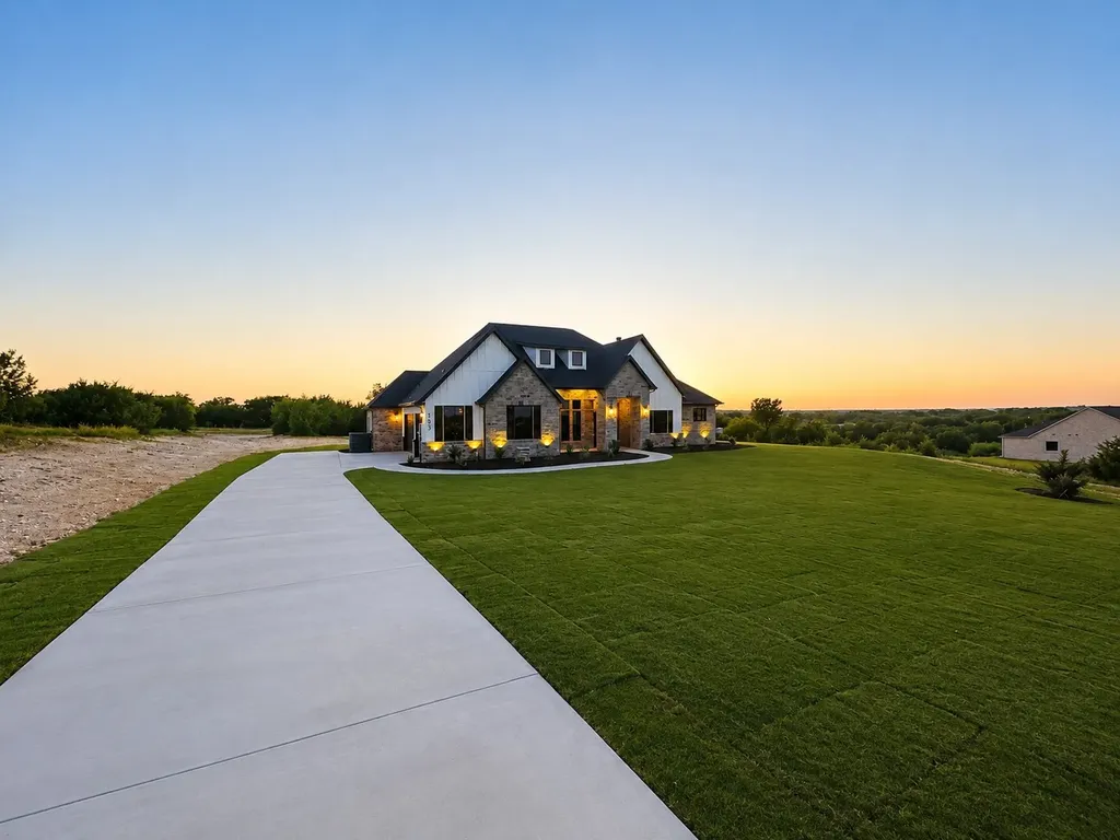 153 Fan Mill Trail Weatherford TX 76085