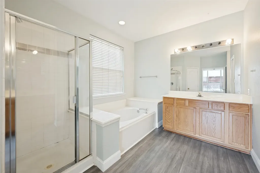 4849 Gloucester Drive Grand Prairie TX 75052