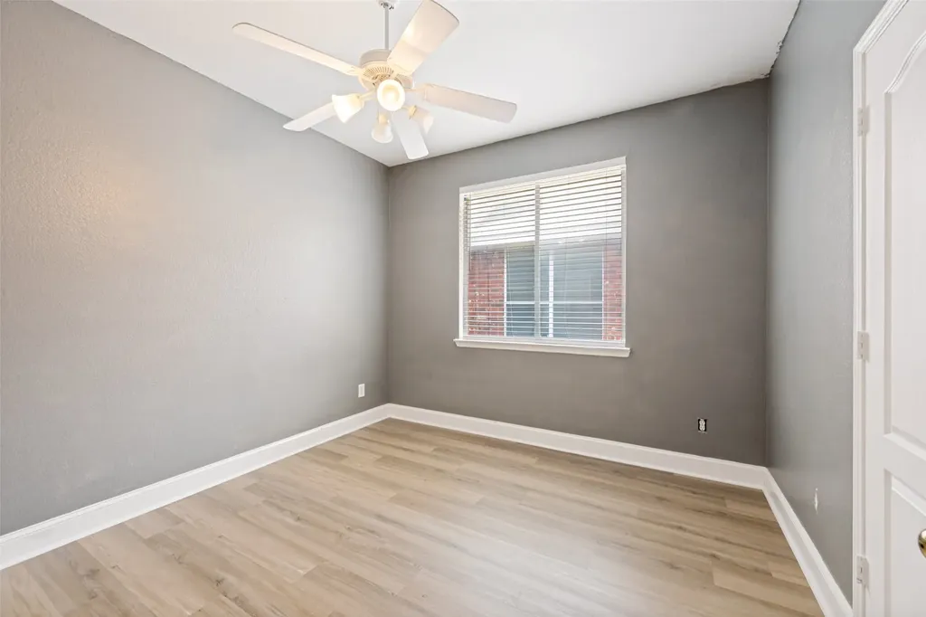 4849 Gloucester Drive Grand Prairie TX 75052