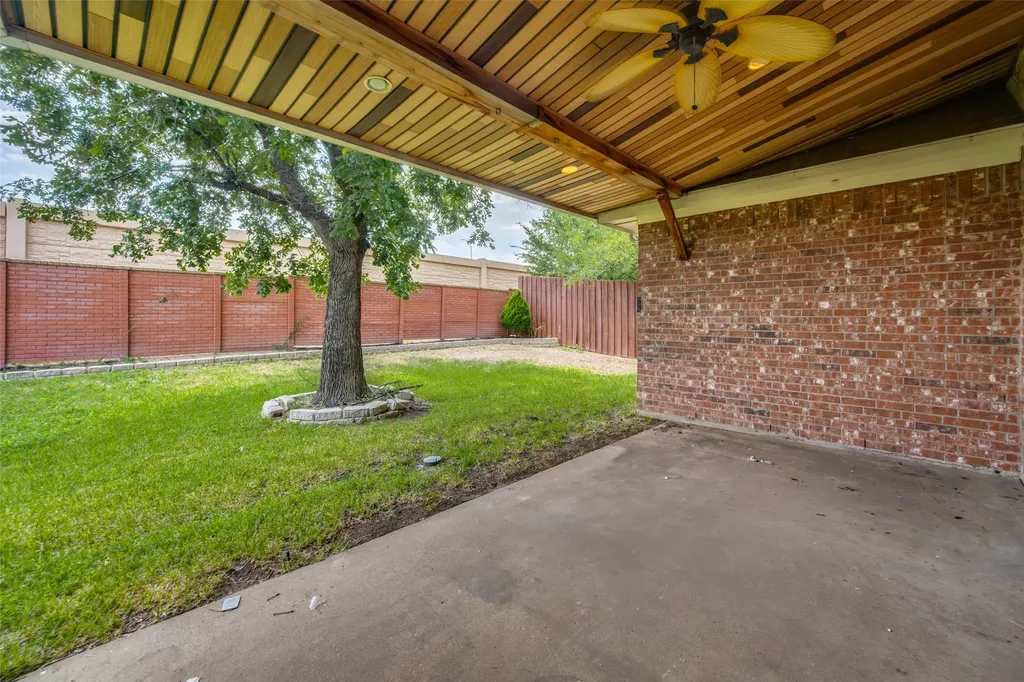 4849 Gloucester Drive Grand Prairie TX 75052