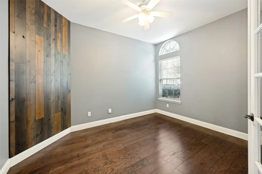 4849 Gloucester Drive Grand Prairie TX 75052