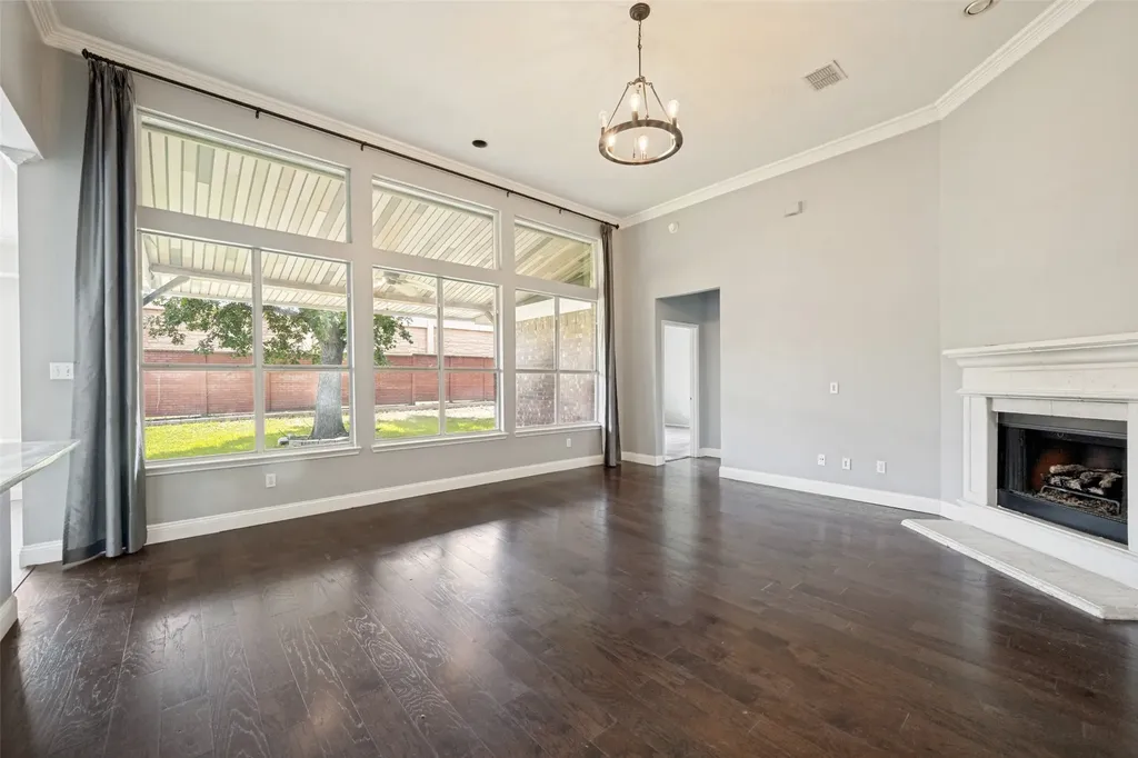 4849 Gloucester Drive Grand Prairie TX 75052