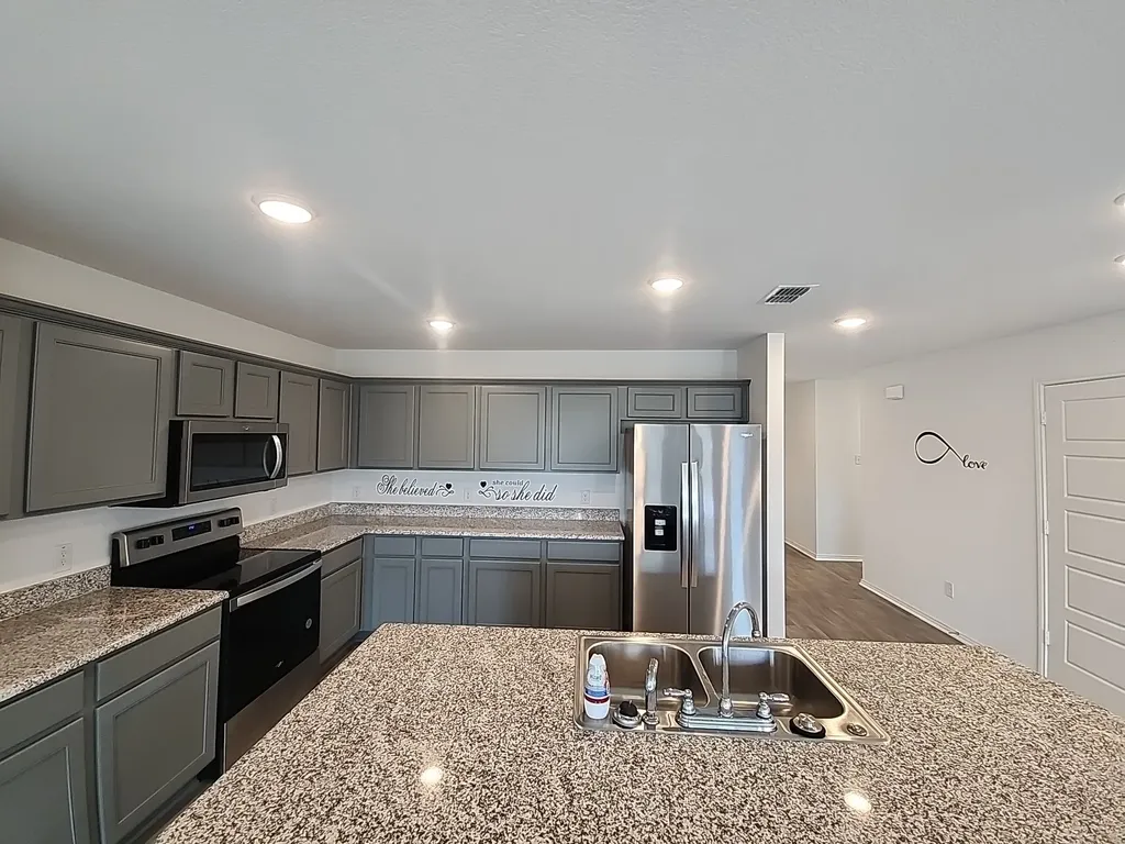 633 Quail Meadows Drive Cleburne TX 76031