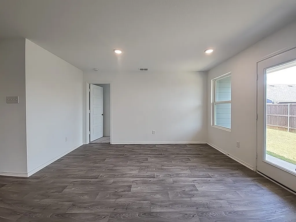 633 Quail Meadows Drive Cleburne TX 76031