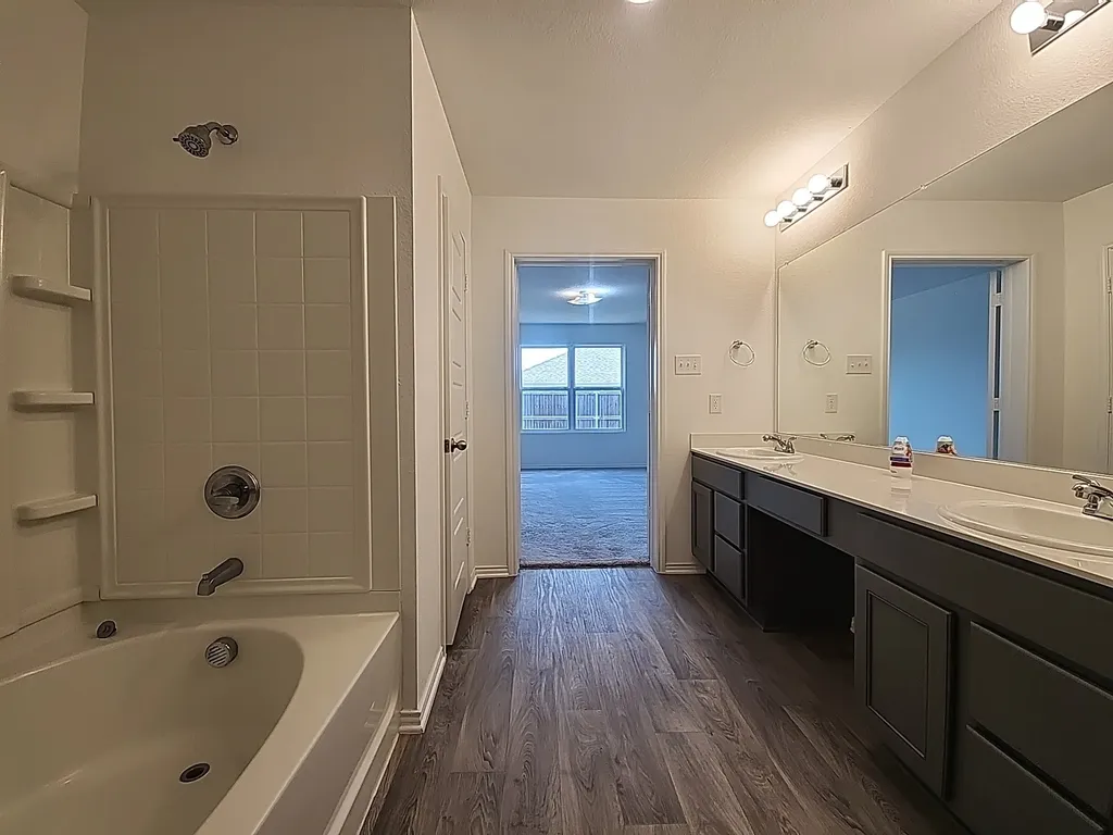 633 Quail Meadows Drive Cleburne TX 76031