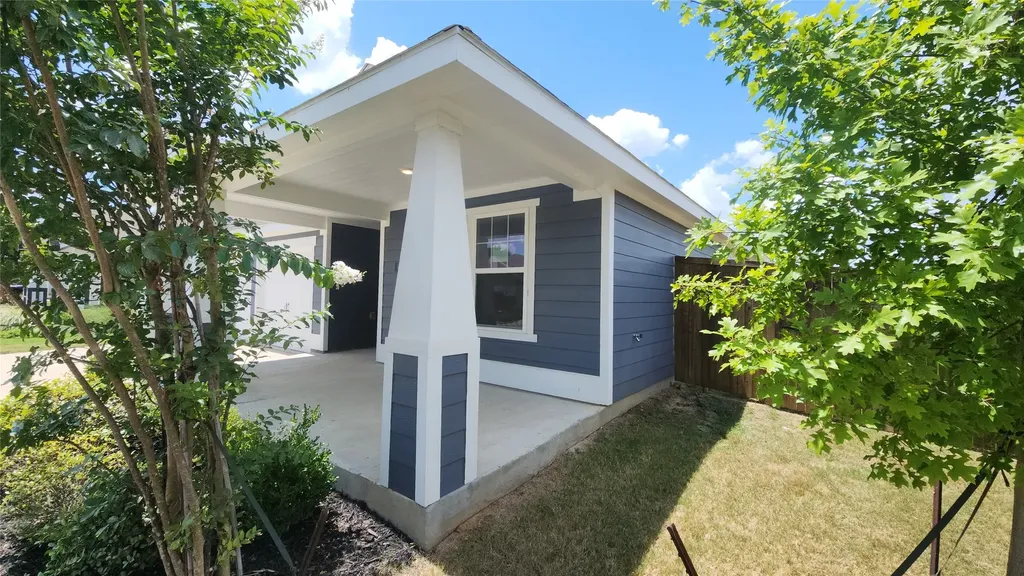 633 Quail Meadows Drive Cleburne TX 76031