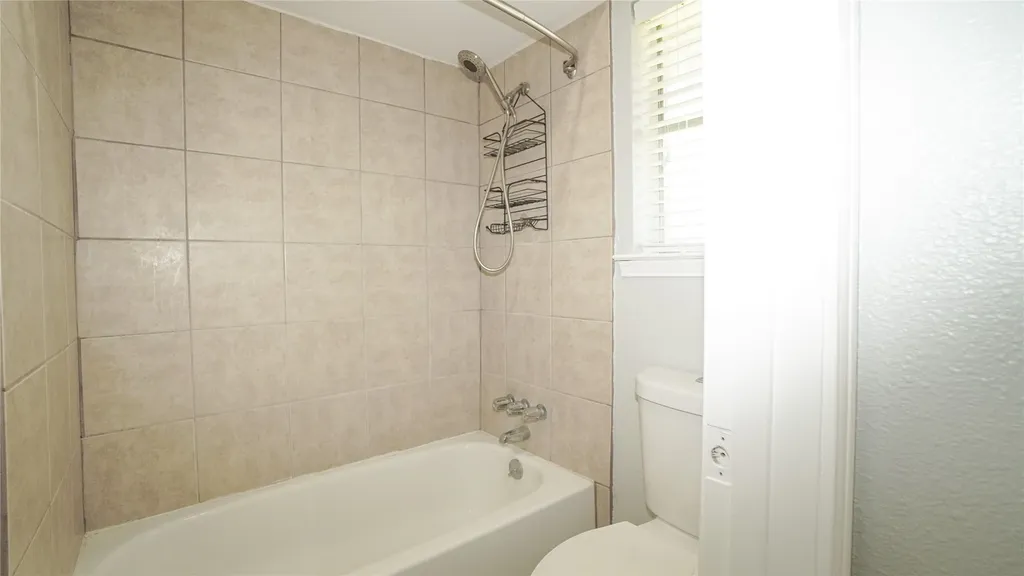7113 Ridgeview Drive Rowlett TX 75089